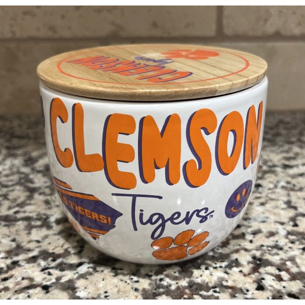 New Pegasus Clemson Tigers Wood Lid 3 Wick Large Candle Cedarwood All Over Print